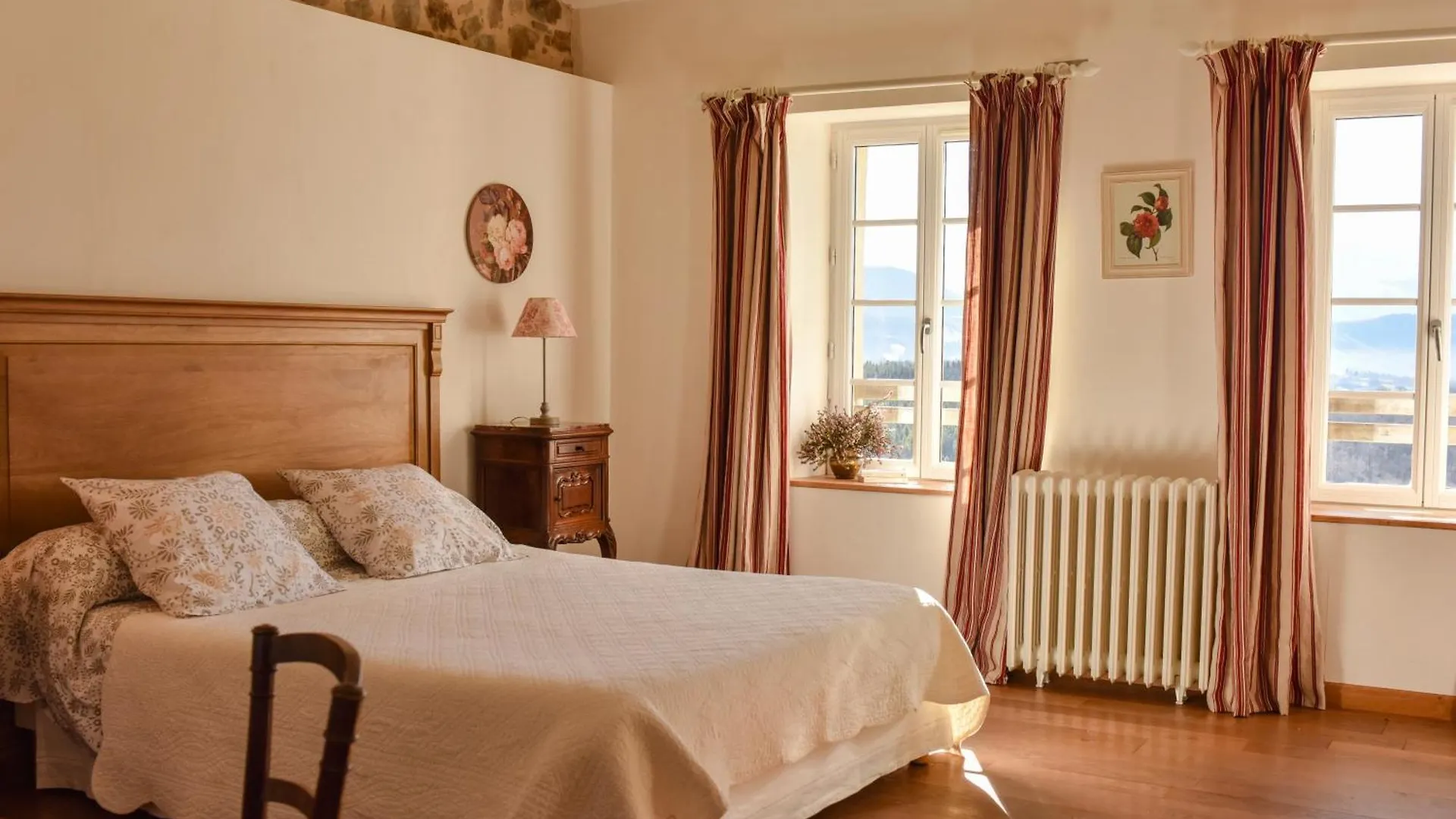 Gite De Peyrefitte Lescure